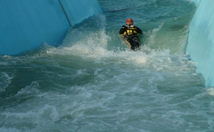 水域救援:水域救援的基礎(chǔ)知識(shí)(圖20) 水域救援:水域救援的基礎(chǔ)知識(shí)(圖20)
